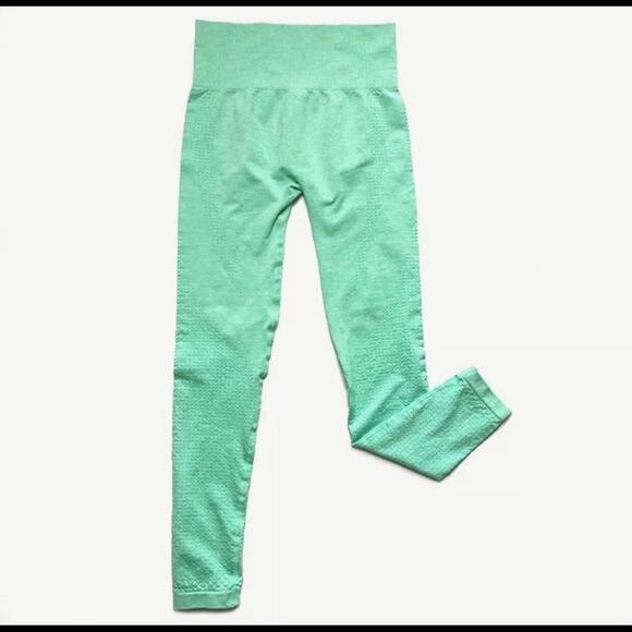 VITAL SEAMLESS LEGGING HIGH WAISTED-GREAT COMPRESSION & SQUAT PROOF- BNWT - Picture 1 of 6